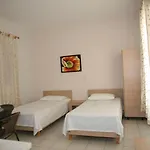 Hotel Liza *