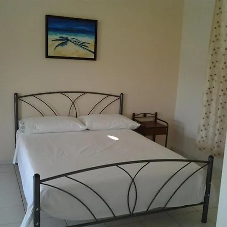 Hotel Liza *